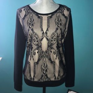 Cute Black and Tan Guess Sweatshirt